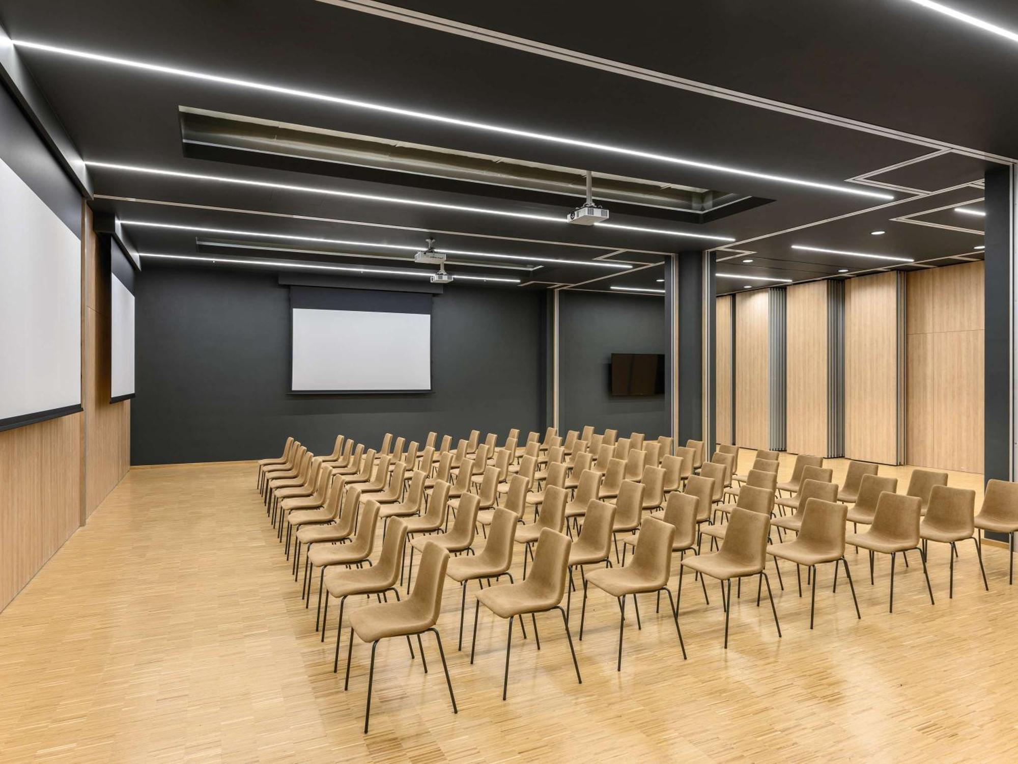 Minaro Hotel Tokaj - Mgallery Collection (Adults Only) Buitenkant foto The auditorium